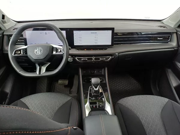 MG HS EMOTION 1,5 TGI 125 kW automat - foto 9