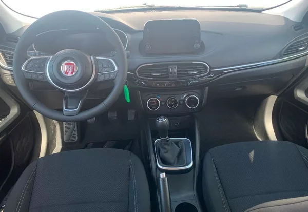 Fiat Tipo Kombi Life 1,0 FireFlay 100 k - foto 14