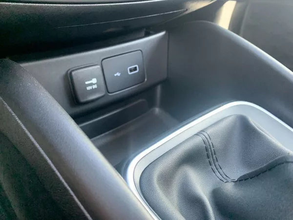 Fiat Tipo Kombi Life 1,0 FireFlay 100 k - foto 19