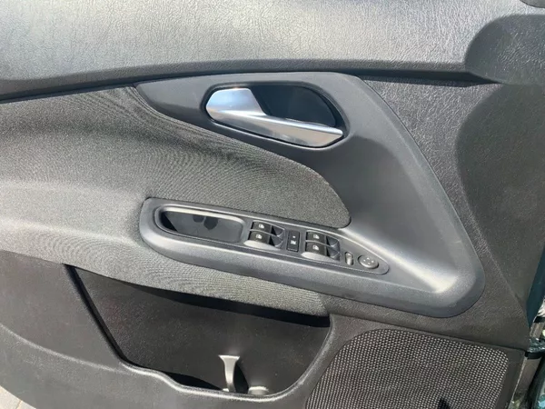 Fiat Tipo Kombi Life 1,0 FireFlay 100 k - foto 7
