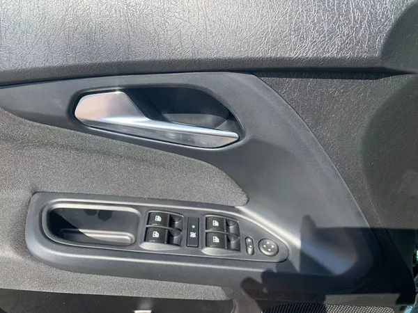 Fiat Tipo Kombi Life 1,0 FireFlay 100 k - foto 8