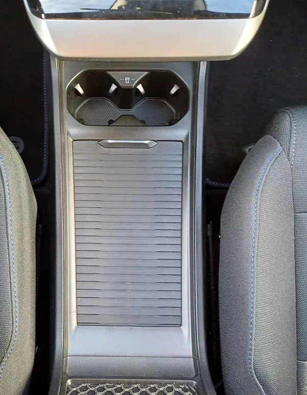 MG MG4 Elegance 150 kW 64 kWh RWD - foto 15
