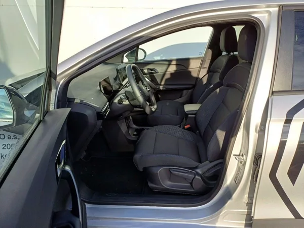 MG MG4 Elegance 150 kW 64 kWh RWD - foto 16