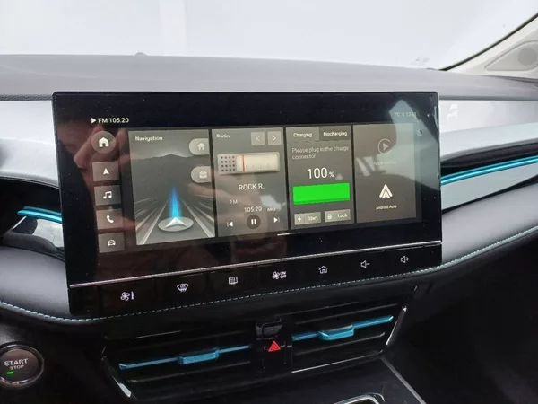 MG MG5 Excite 115kW 61,1 kWh 2WD - foto 11