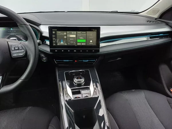 MG MG5 Excite 115kW 61,1 kWh 2WD - foto 15