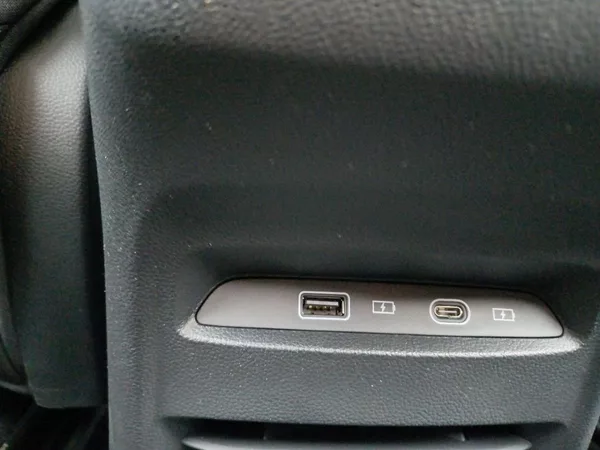 MG MG5 Excite 115kW 61,1 kWh 2WD - foto 20