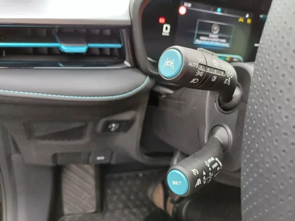 MG MG5 Excite 115kW 61,1 kWh 2WD - foto 29