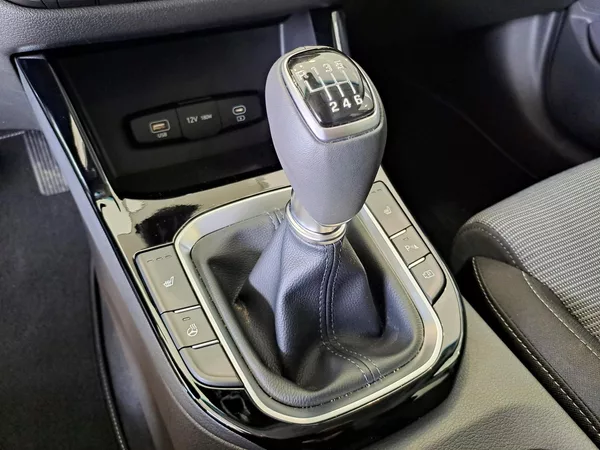 Hyundai i30 1.0 T-GDI GO Czech! 2026 - foto 12