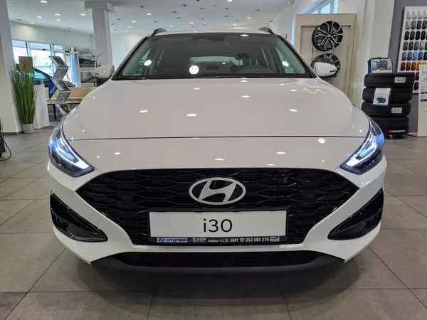 Hyundai i30 1,6 T-GDI DCT GO CZECH - foto 2