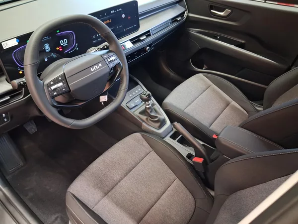 Kia Stonic 1,0 T-GDi GPF SPIN - foto 7