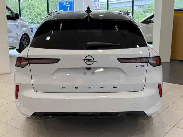Opel Astra ULTIMATE 1.2 TURBO Hybrid - foto 5