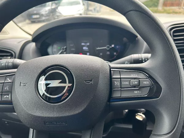 Opel Movano L3H2 2,2 CDTI 103kW VIP Výbava - foto 13