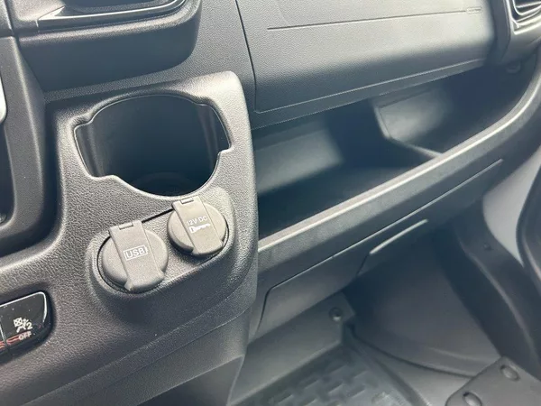 Opel Movano L3H2 2,2 CDTI 103kW VIP Výbava - foto 14