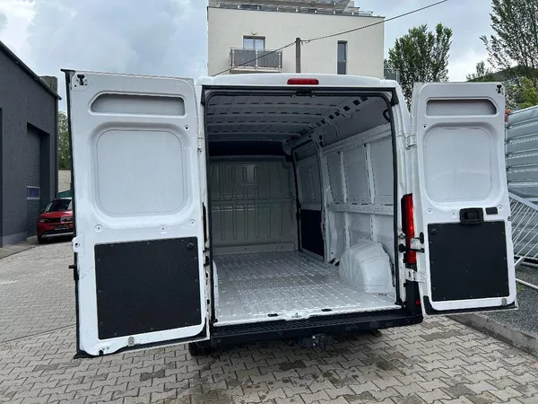 Opel Movano 3500 L3H2 2,2 CDTI 121kW MT6 - foto 7