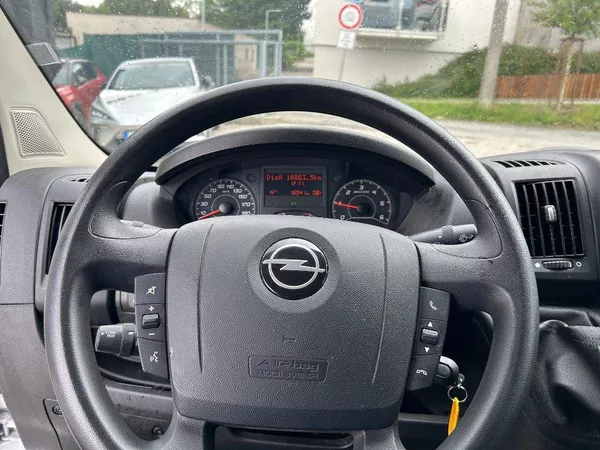 Opel Movano 3500 L3H2 2,2 CDTI 121kW MT6 - foto 8