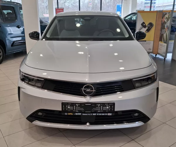 Opel Astra 1.2 TURBO Elegance