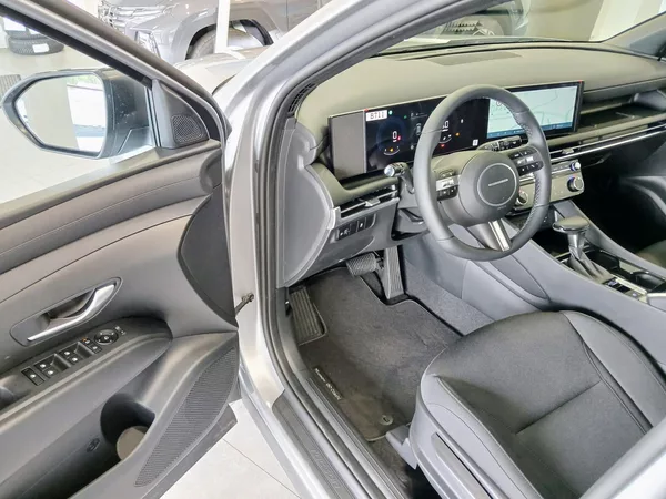 Hyundai Tucson 1,6 T-GDI DCT GO Czech! - foto 9