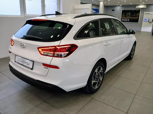 Hyundai I30 1,5i MT GO CZECH! - foto 5