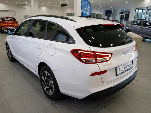 Hyundai I30 1,5i MT GO CZECH! - foto 7