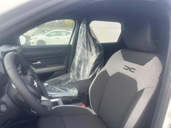 Dacia Bigster Journey mild hybrid-G 140 - foto 16