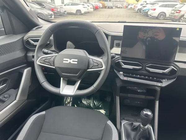 Dacia Bigster Journey mild hybrid-G 140 - foto 9