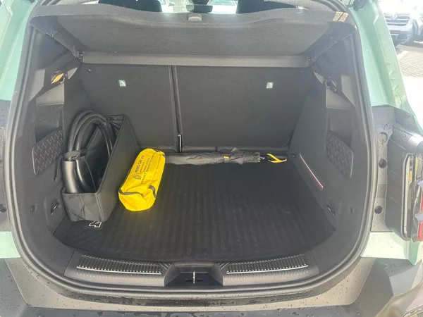 Renault 4 E-TECH iconic 150 k comfort range - foto 26