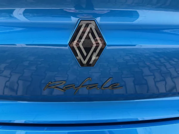 Renault Rafale esprit Alpine E-Tech full hybr - foto 36