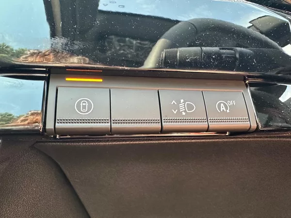 Renault Clio techno TCe 115 - foto 17