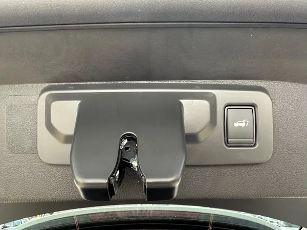 Renault Austral Techno full hybrid E-Tech 200 - foto 29