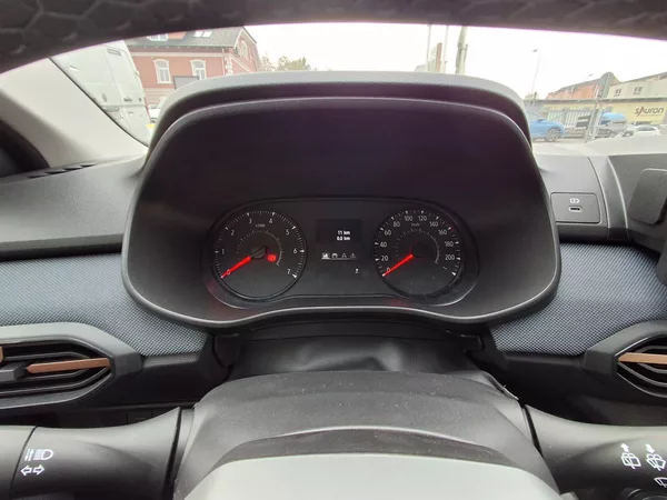 Dacia Sandero Stepway Expression Eco-G 120 - foto 15