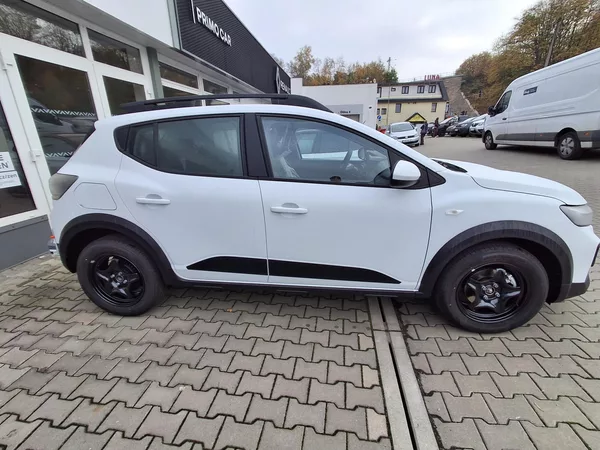 Dacia Sandero Stepway Expression Eco-G 120 - foto 4