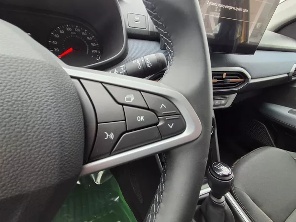 Dacia Sandero Stepway Expression Eco-G 120 - foto 13