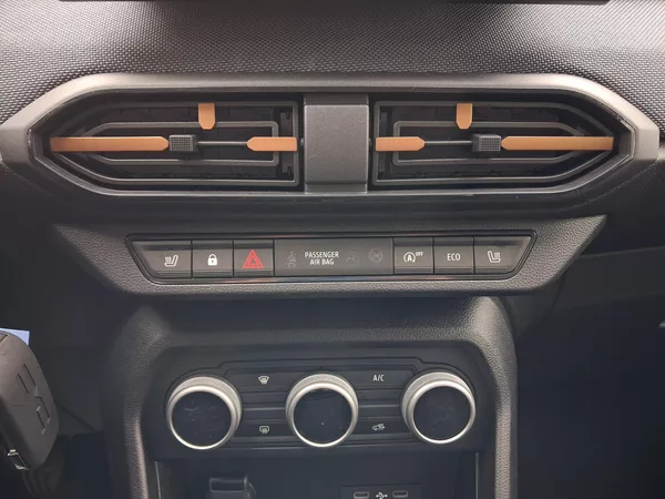 Dacia Sandero Stepway Expression Eco-G 120 - foto 17