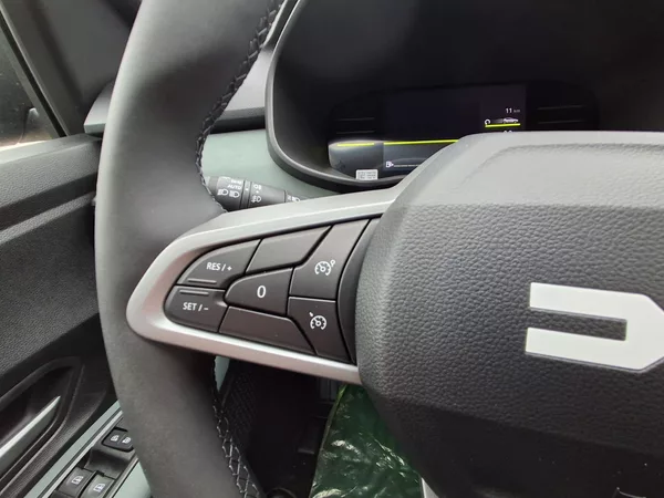 Dacia Sandero Stepway Expression Eco-G 120 - foto 11