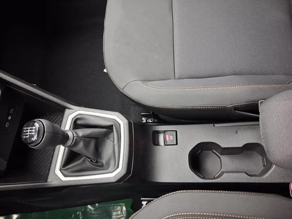 Dacia Sandero Stepway Expression Eco-G 120 - foto 19