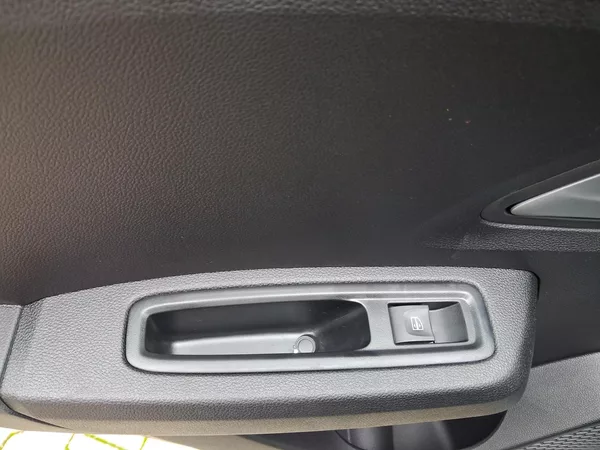 Dacia Sandero Stepway Expression Eco-G 120 - foto 26