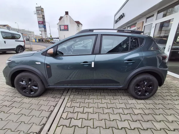 Dacia Sandero Stepway Expression Eco-G 120 - foto 8