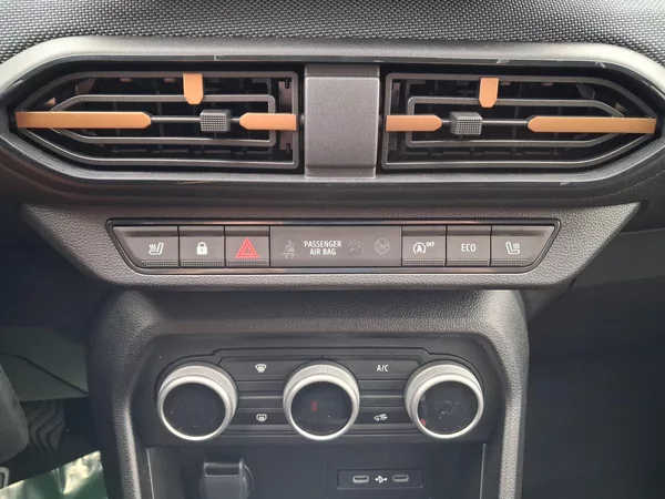 Dacia Sandero Stepway Expression Eco-G 120 - foto 17
