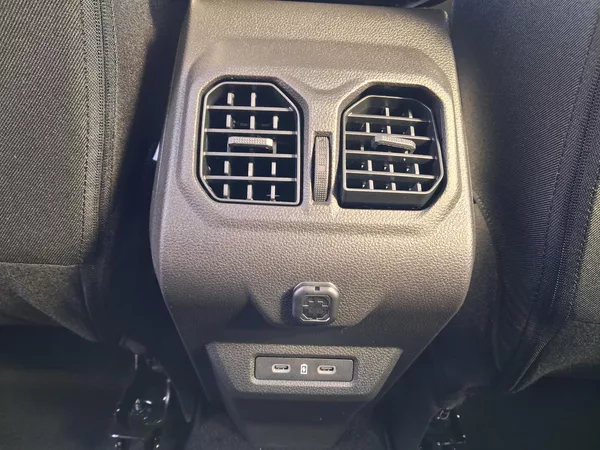Dacia Bigster Expression Hybrid 155 - foto 24