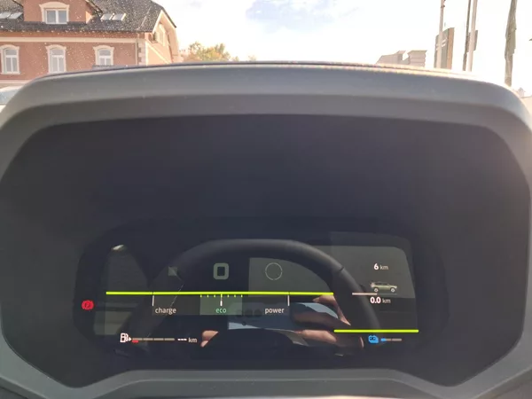 Dacia Bigster Extreme Hybrid 155 - foto 12