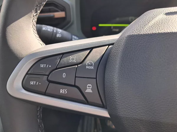 Dacia Bigster Extreme Hybrid 155 - foto 13