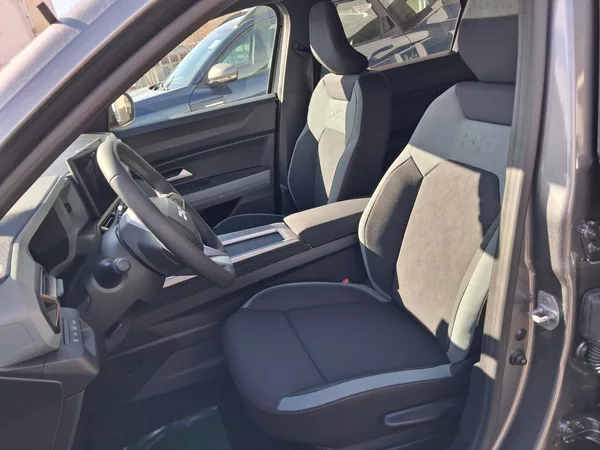 Dacia Bigster Extreme Hybrid 155 - foto 25