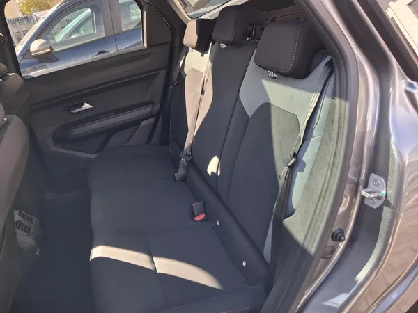 Dacia Bigster Extreme Hybrid 155 - foto 29