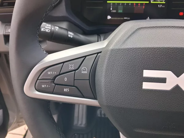Dacia Duster Expression mild hybrid 140 - foto 11
