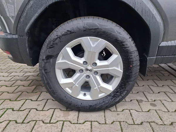 Dacia Duster Expression mild hybrid 140 - foto 26