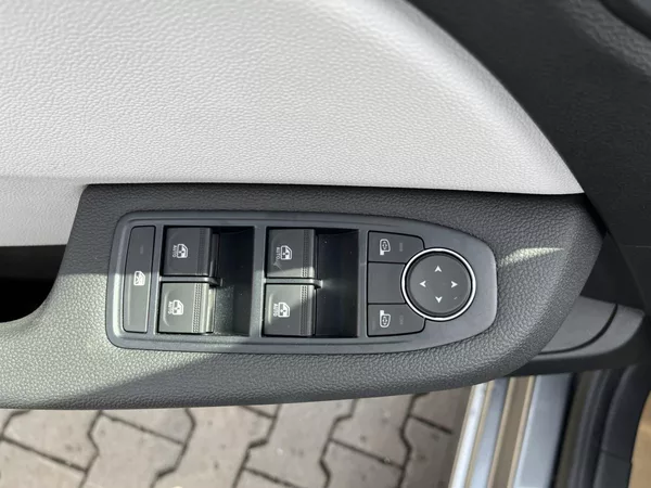 Renault Clio Techno TCe 90 - foto 16