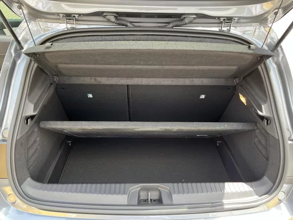 Renault Clio Techno TCe 90 - foto 21