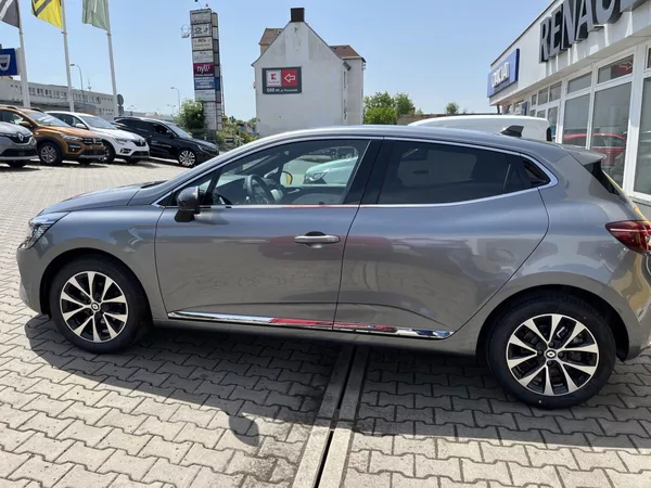 Renault Clio Techno TCe 90 - foto 8