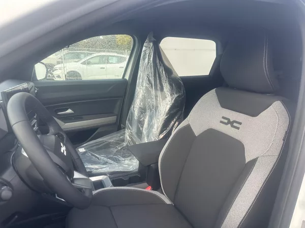 Dacia Bigster Journey mild hybrid-G 140 - foto 16
