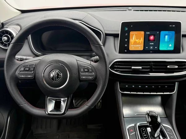 MG HS 1.5 TGI 119 kW Exclusive 7DCT - foto 5